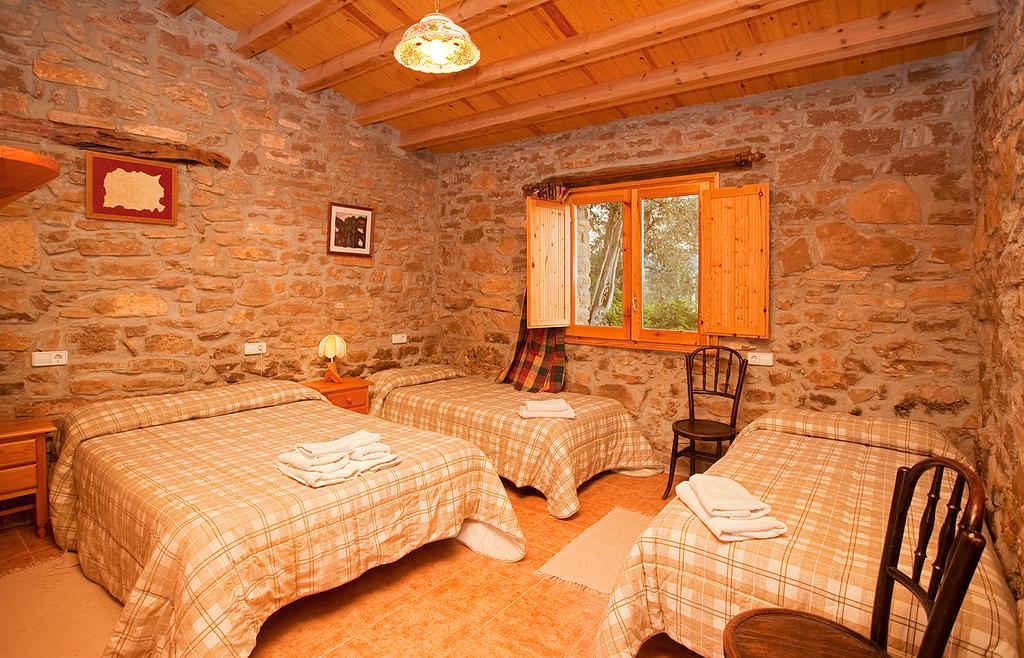 Masia Massanes Guest House Tiurana Екстериор снимка